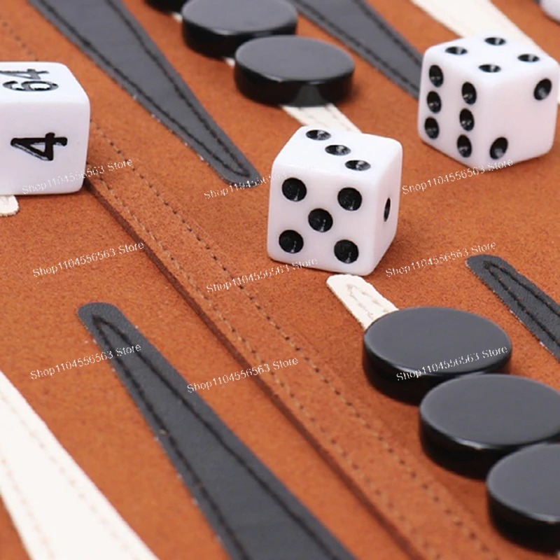 クラシックなポータブル折りたたみ式レザーバックギャモンチェス - Party Games Board Game のレビューと価格